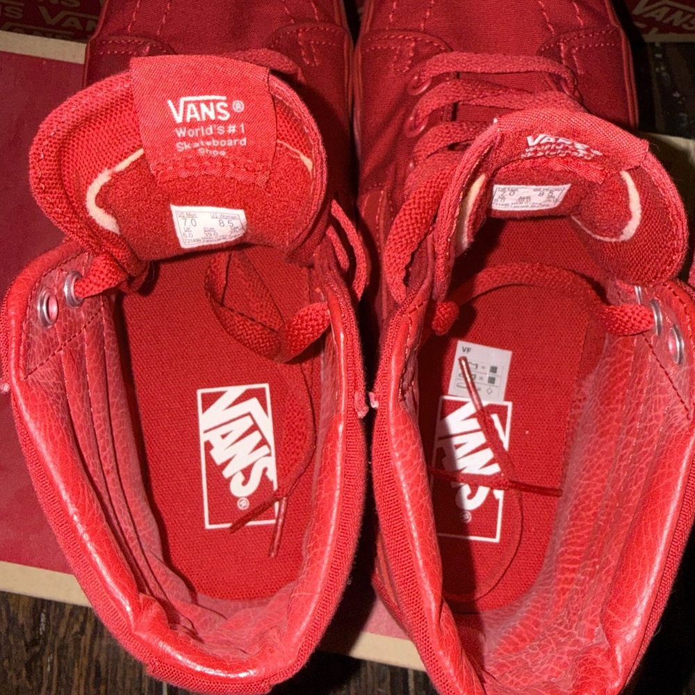 Vans Sk8-Hi red canvas woman’s size 8.5 - Picture 4 of 5